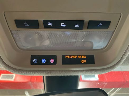 Used 2018 Chevrolet Cruze LT FWD image 23