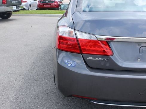 Used 2013 Honda Accord EX-L image 42
