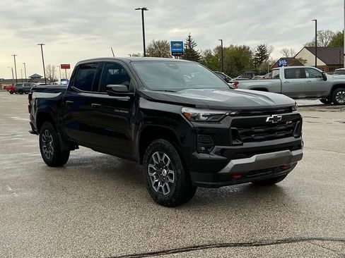 Used 2023 Chevrolet Colorado Z71 w/ Z71 Convenience Package 2 AWD/4WD image 15