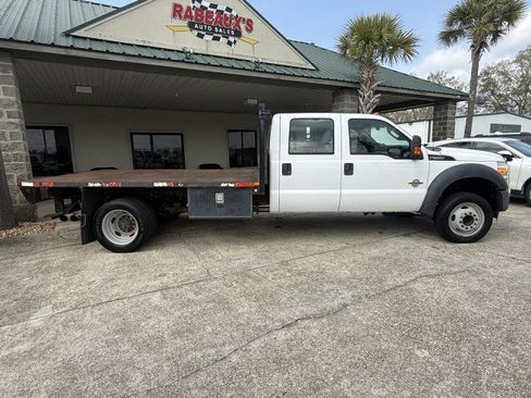 Used 2015 Ford F550 2WD Crew Cab Super Duty image 4