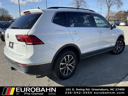 Used 2018 Volkswagen Tiguan SE image 5