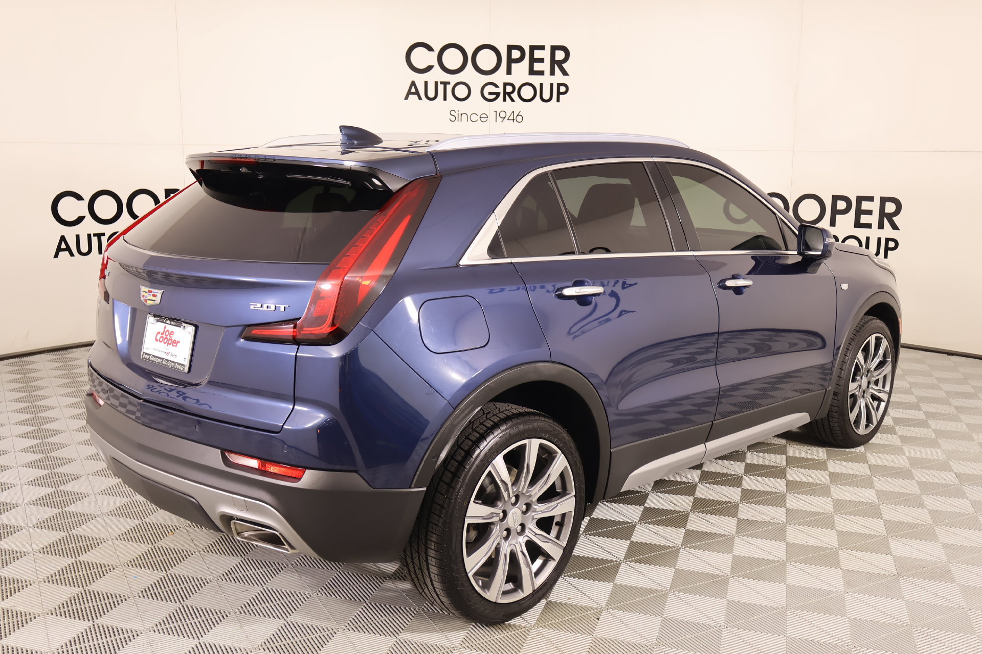 Used 2019 Cadillac XT4 Premium Luxury FWD image 22