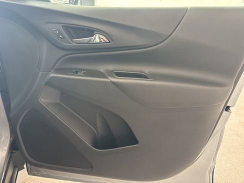 Used 2024 Chevrolet Equinox LT image 26