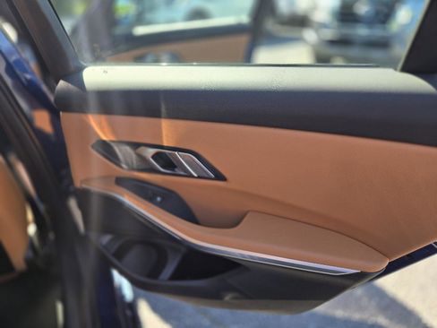 Used 2023 BMW 330i Sedan w/ Driving Assistance Package image 15