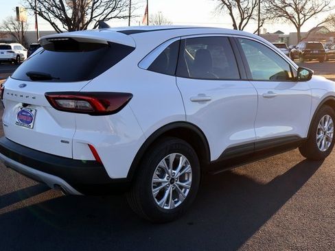 Certified 2023 Ford Escape Active image 11