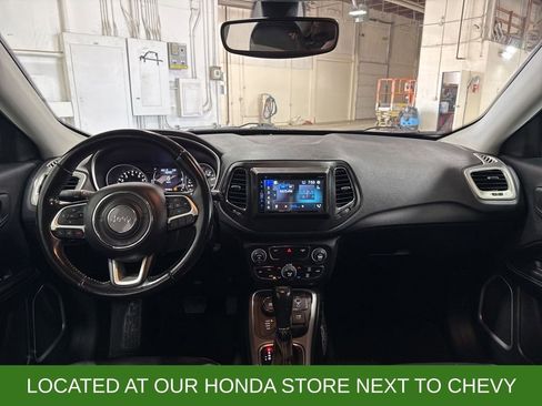 Used 2020 Jeep Compass Latitude image 16