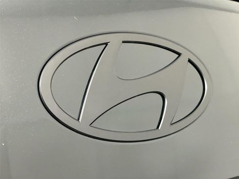 Used 2024 Hyundai Santa Fe Calligraphy AWD/4WD image 23