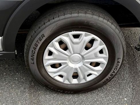 Used 2020 Ford Transit 150 XL RWD image 7
