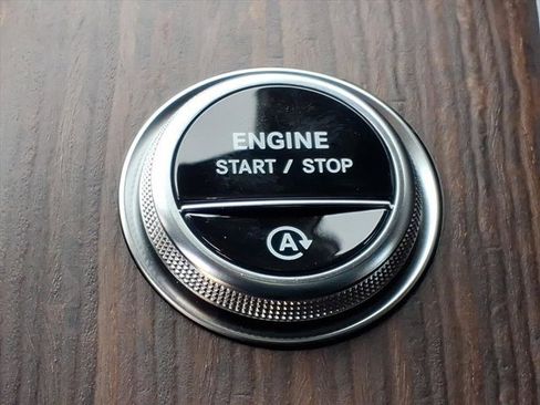 New 2026 Mercedes-Benz GLC 300 image 25