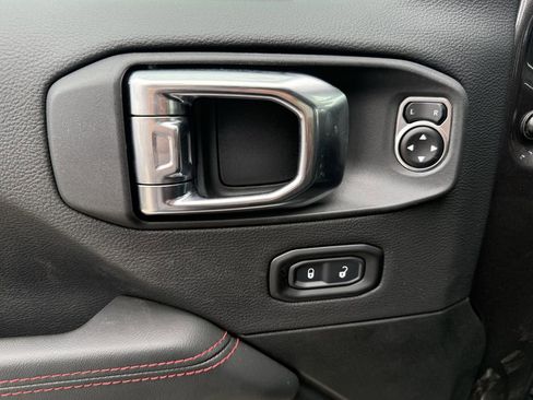 New 2026 Jeep Wrangler Rubicon w/ Xtreme 35 Tire Package image 11