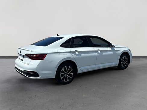 Certified 2023 Volkswagen Jetta S FWD image 5