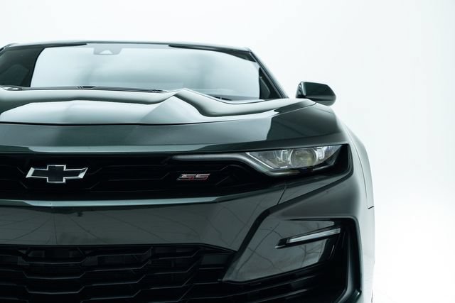 Used 2020 Chevrolet Camaro SS RWD image 7
