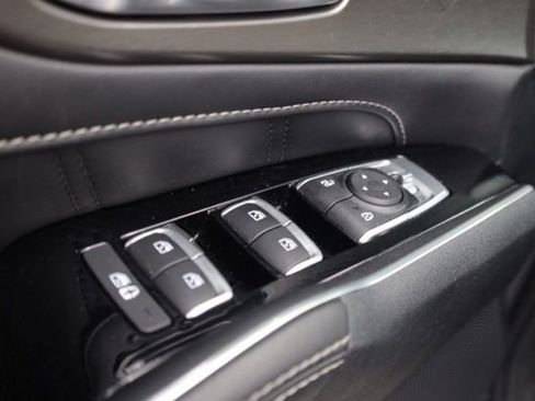 Certified 2022 Kia Sorento SX image 25