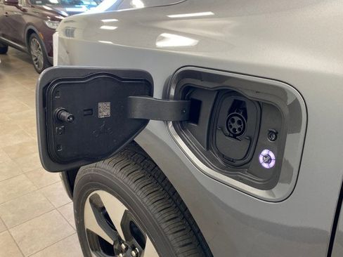 New 2023 Ford F150 Lightning Platinum image 25