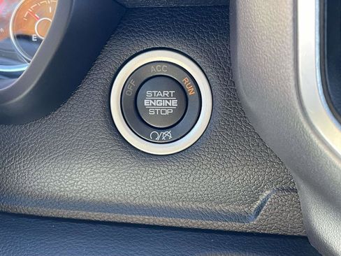 Used 2024 RAM 2500 Big Horn w/ Bed Utility Group image 8