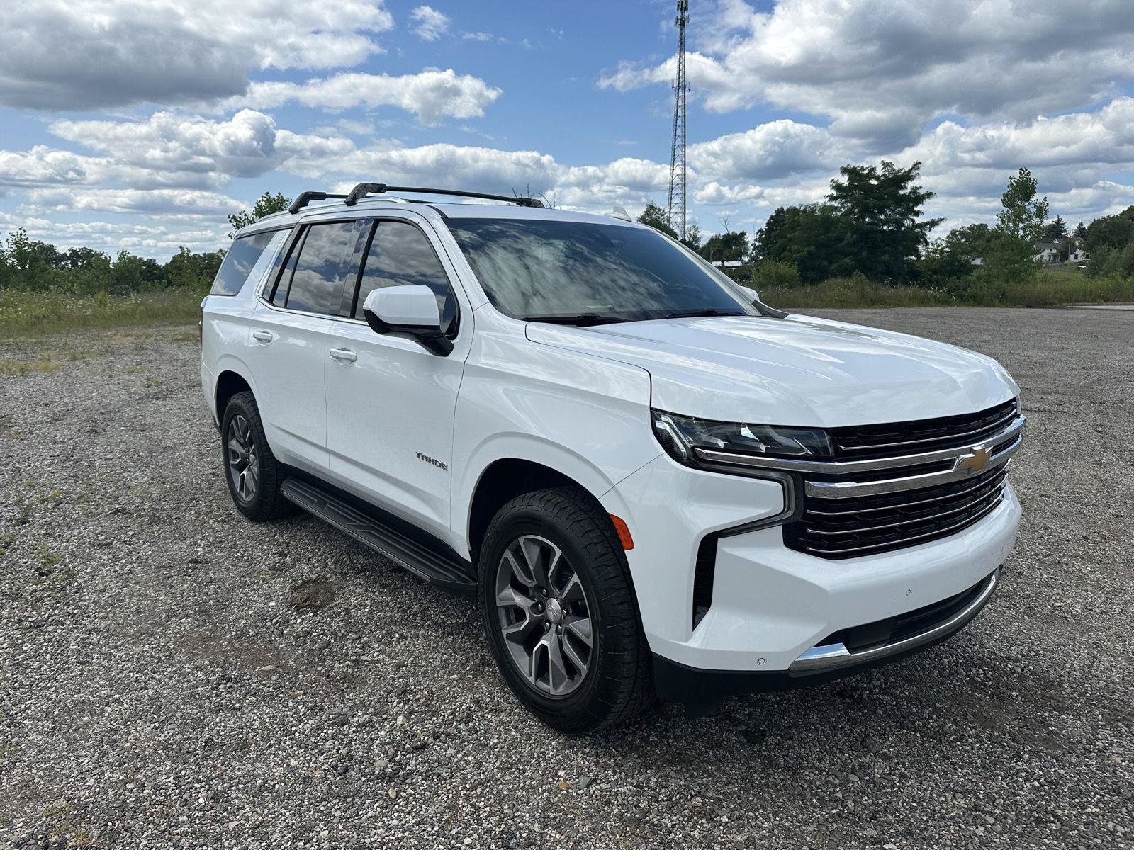 Used 2022 Chevrolet Tahoe LT AWD/4WD image 1