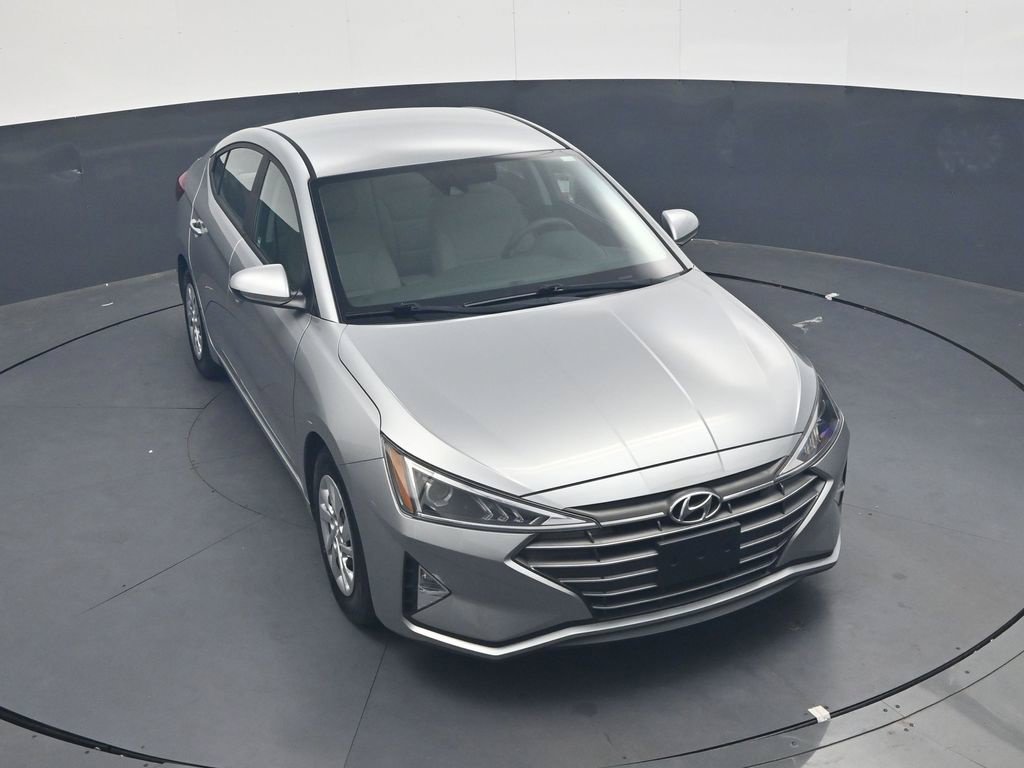Used 2020 Hyundai Elantra SE FWD image 24