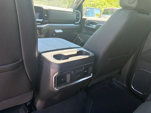 New 2026 GMC Sierra 1500 SLT w/ SLT Premium Package AWD/4WD image 21