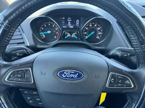 Used 2018 Ford Escape SEL FWD image 15