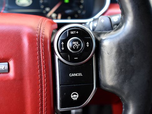 Used 2014 Land Rover Range Rover Autobiography image 34