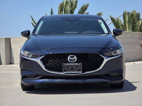 Used 2019 MAZDA MAZDA3 Sedan w/ Preferred Package FWD image 2