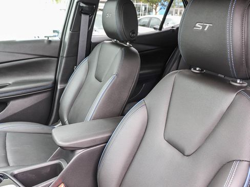 Used 2026 Buick Encore GX Sport Touring w/ Comfort Package FWD image 29
