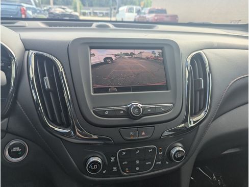 Used 2024 Chevrolet Equinox RS w/ LPO, Floor Liner Package AWD/4WD image 18