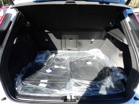 New 2026 Volvo XC40 B4 Plus w/ Protection Package image 26