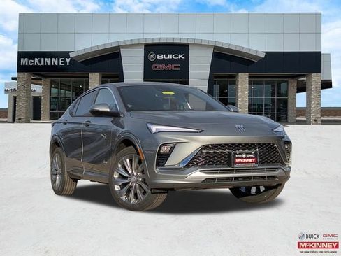New 2026 Buick Envista Avenir image 1