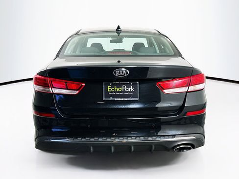 Used 2020 Kia Optima LX FWD image 7