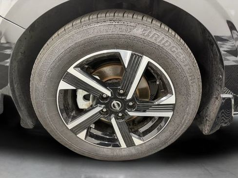 Certified 2025 Nissan Sentra SV FWD image 12