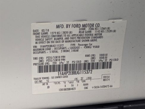 Used 2018 Ford Taurus SEL image 29