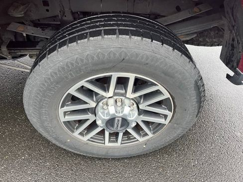 Used 2019 Ford F350 Lariat w/ Lariat Ultimate Package AWD/4WD image 10