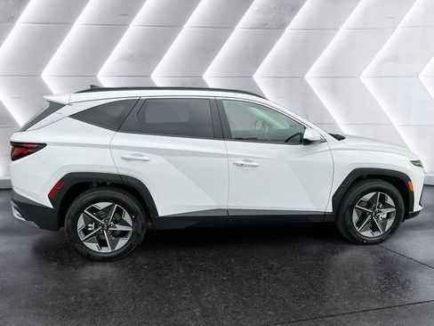 Used 2026 Hyundai Tucson SEL FWD image 4