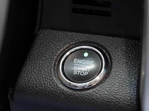 Used 2019 Ford F150 Lariat image 50