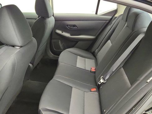 Used 2024 Nissan Sentra SV FWD image 20