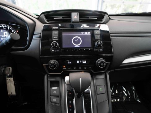 Used 2018 Honda CR-V LX image 17