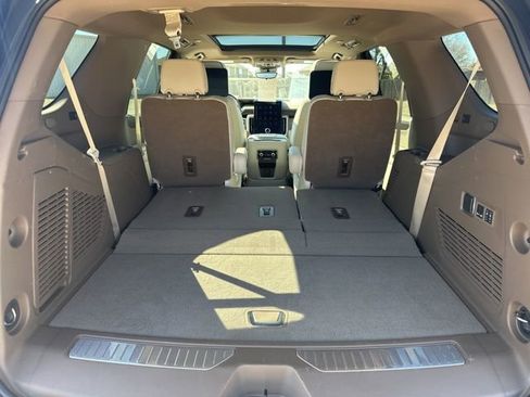 Used 2025 GMC Yukon Denali w/ Denali Reserve Package image 34
