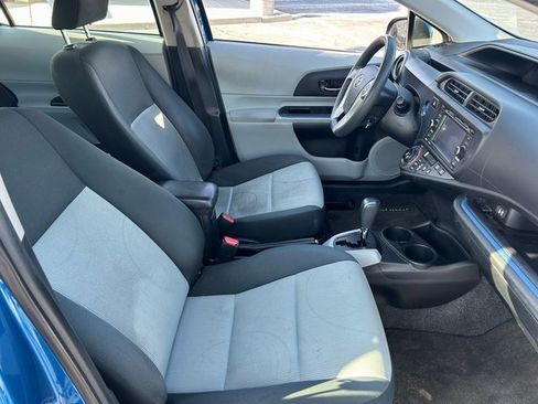 Used 2013 Toyota Prius C Three image 31