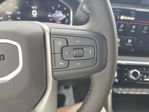 New 2026 GMC Sierra 2500 Denali w/ Denali Reserve Package AWD/4WD image 19