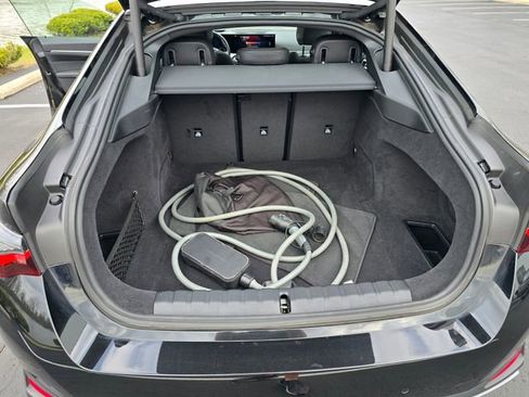 Used 2023 BMW i4 eDrive35 w/ Premium Package image 35