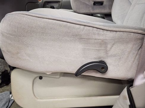 Used 1999 Ford E-150 and Econoline 150 image 20