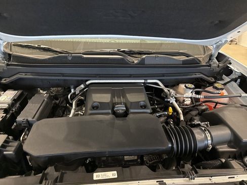 New 2025 GMC Canyon Elevation w/ Convenience Package image 11