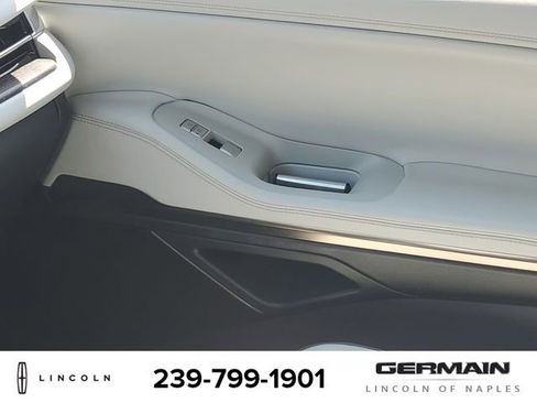 New 2026 Lincoln Navigator L Black Label AWD/4WD image 27
