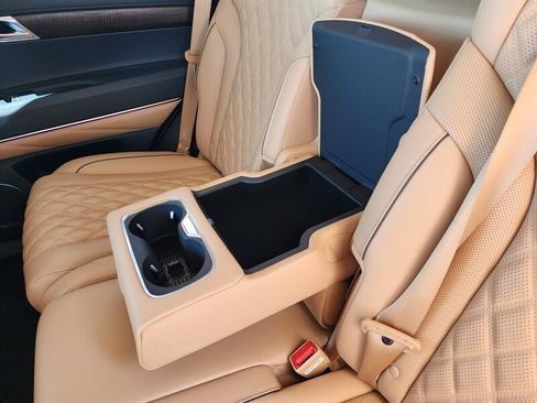 Used 2024 Genesis GV80 3.5T w/ Prestige Package image 93