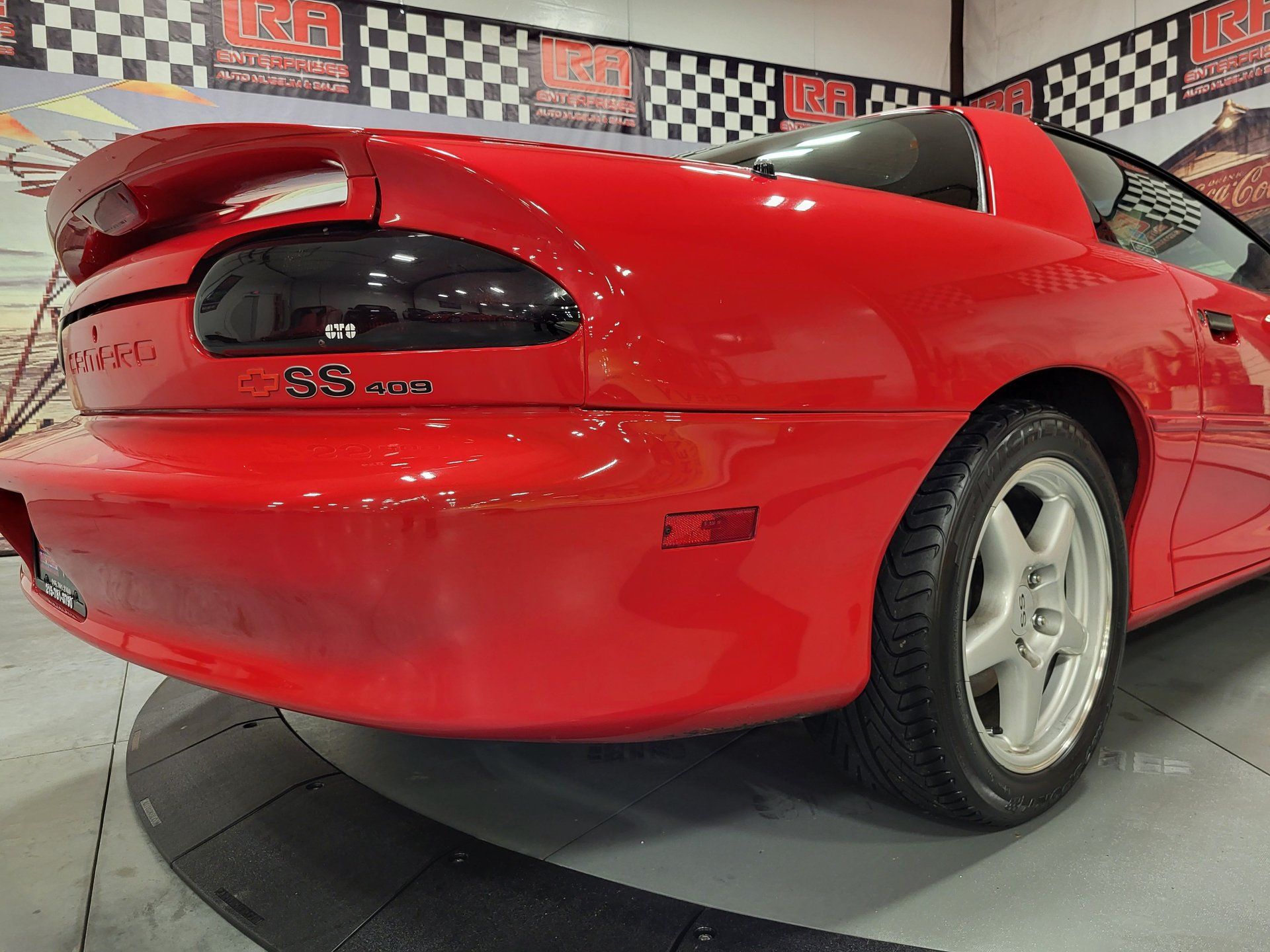 Used 1996 Chevrolet Camaro Z28 RWD image 5