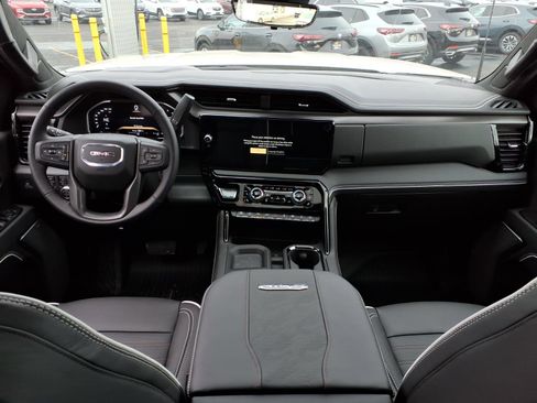 New 2026 GMC Sierra 2500 AT4X w/ AT4X AEV Edition image 6