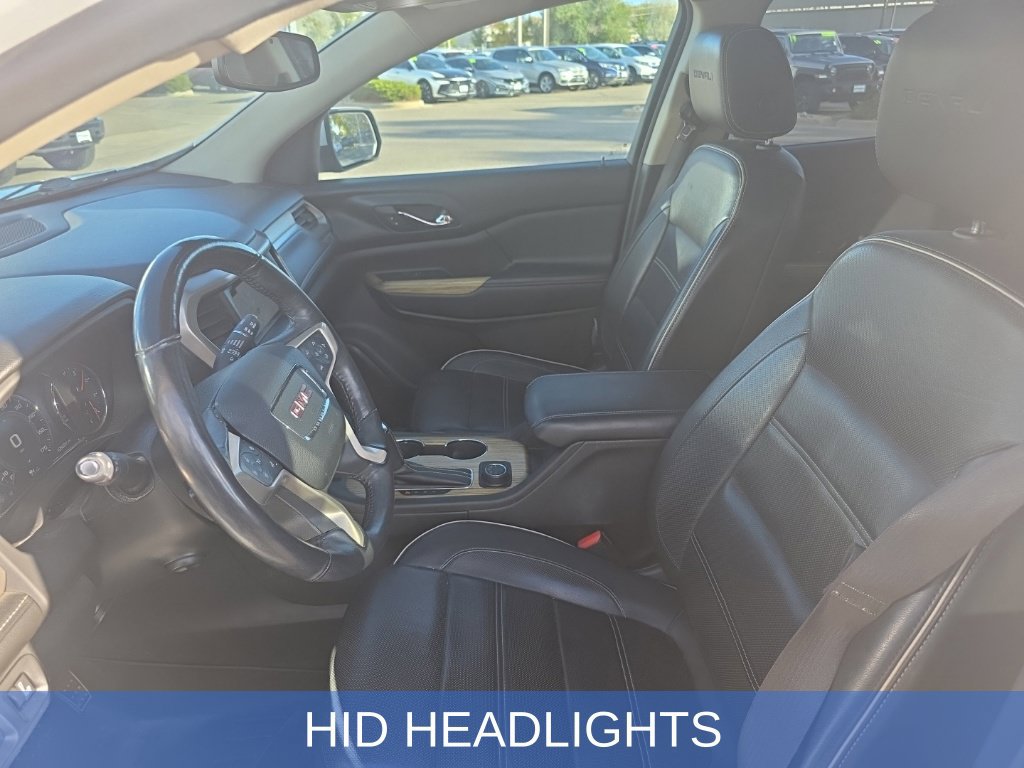 Used 2017 GMC Acadia Denali w/ Technology Package AWD/4WD image 10