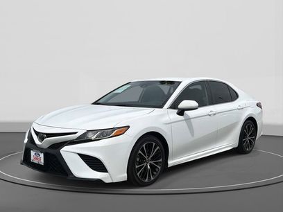 Used 2019 Toyota Camry SE