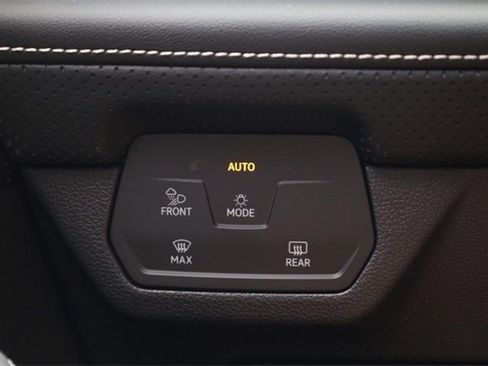 New 2026 Volkswagen Atlas SEL Premium R-Line image 24